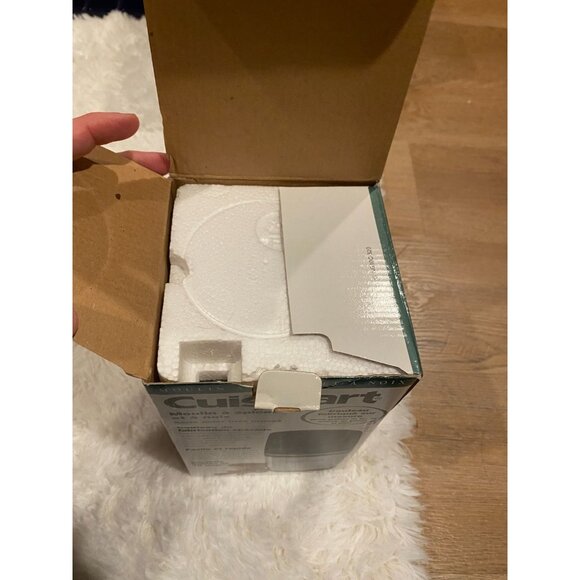 Cuisinart Spice and Nut Grinder SG-10 Electric Brushed Stainless Series | New - Picture 4 of 6